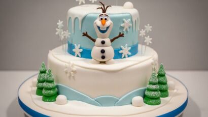 Olaf Frozen Cake